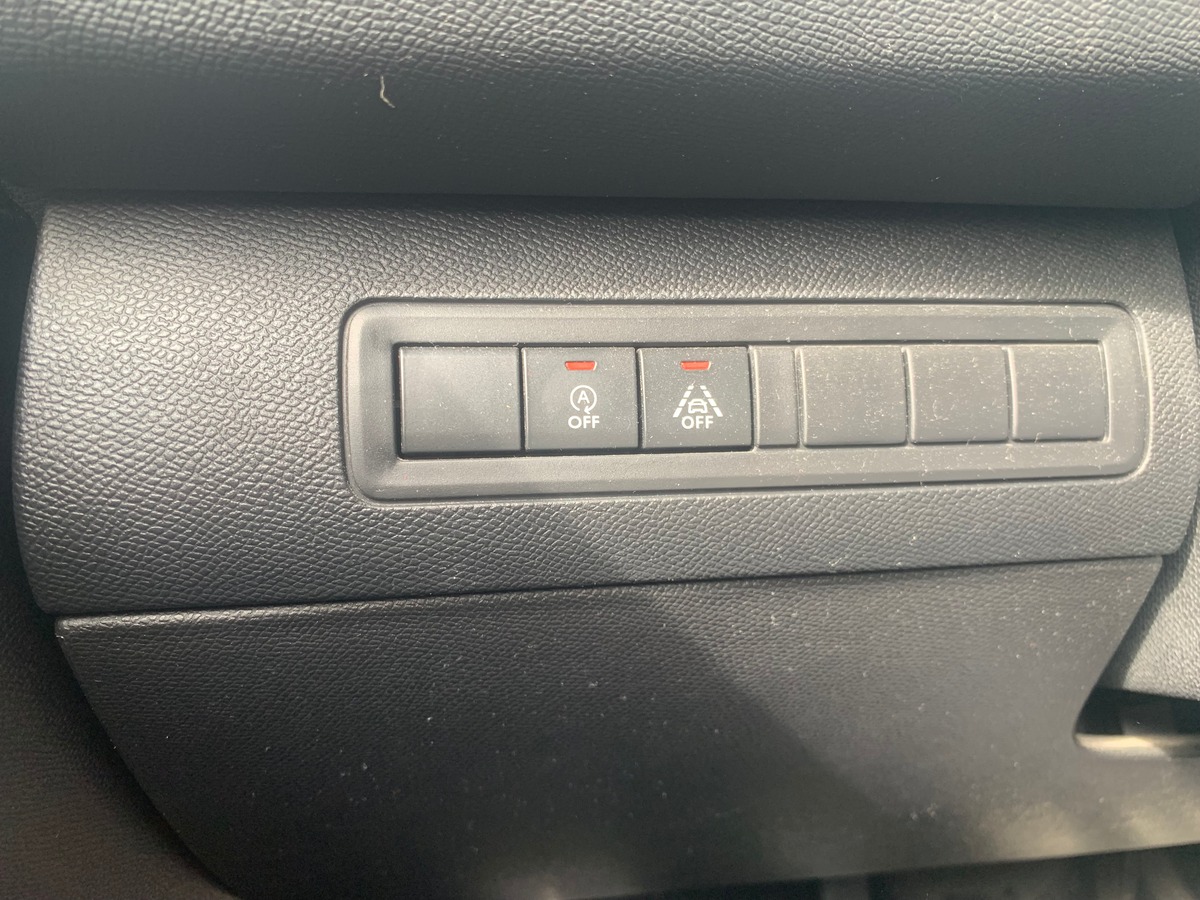 Peugeot 308 SW GT LINE | Remplacement réservoir urée 12/2021 33422 kms, dernier entretien 69198 kms