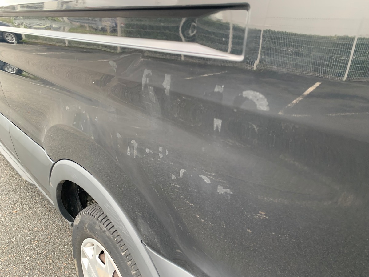 Ford TRANSIT 155 | Trend | Kit mains-libres Bluetooth | 1 Porte latérale coulissante | Climatisation