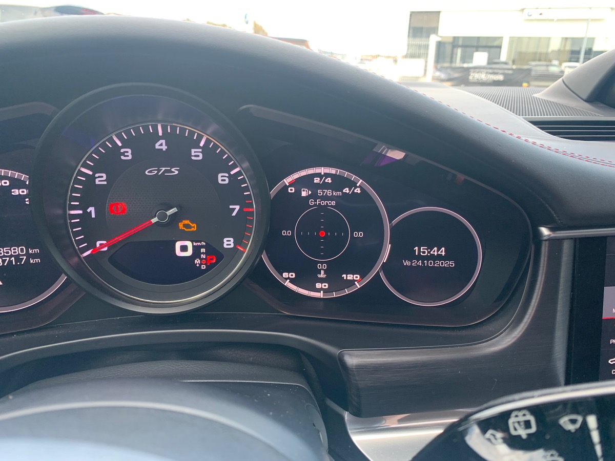 Porsche Panamera Sport Turismo GTS | V8 460 CH | BOSE | Toit panoramique | Garantie 1 AN AGIR *