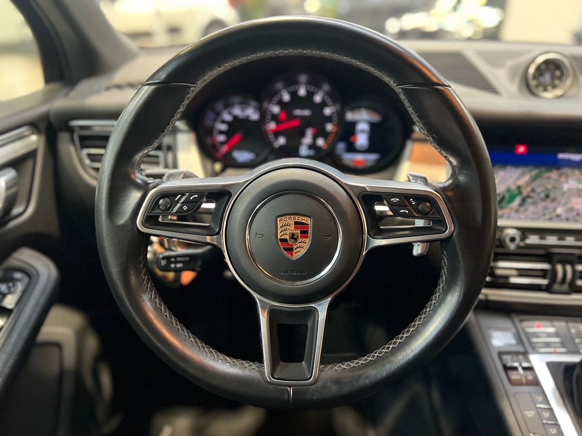 Porsche Macan (2) 2.0 245 PDK7