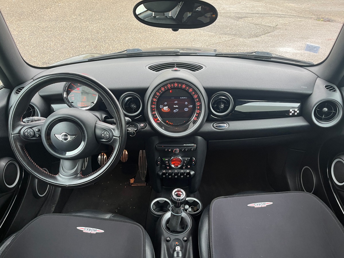 Mini Cooper JOHN COOPER WORKS 211ch, FEUX AUTOMATIQUE, RADAR, GPS