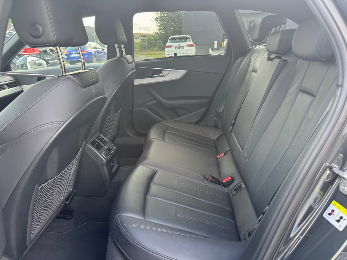 Audi A4 Allroad 40 TDI 204ch Avus quattro S tronic 7/Attelage/Caméra360/Gris Manhattan