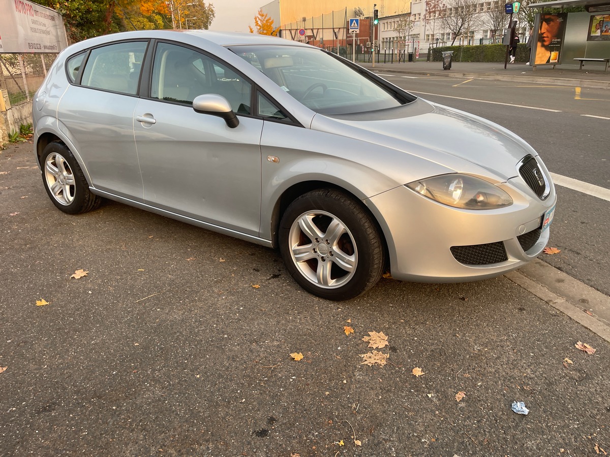 Seat Leon 1.6 100 REFERENCE 5P
