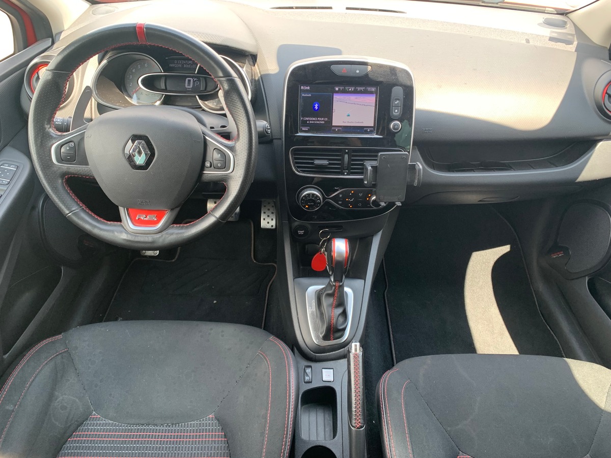 RENAULT Clio IV 200 ch | RS | Caméra recul | Régulateur vitesse | GPS | Bluetooth | Palettes volant