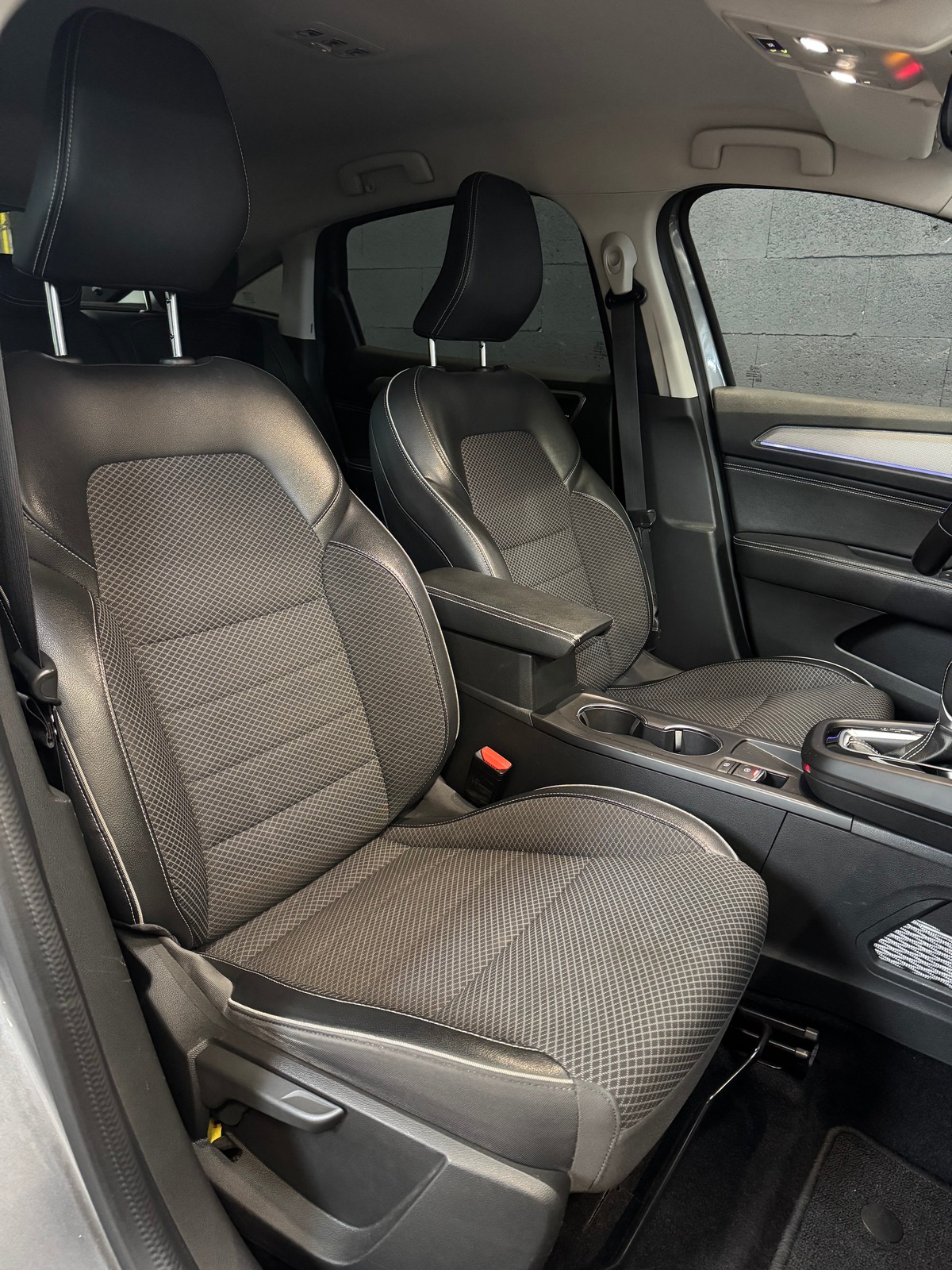 RENAULT Arkana 1.6 E-TECH 145 Intens Hybride BVA