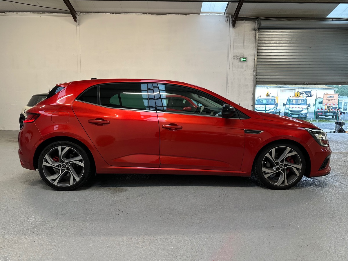RENAULT Megane 1.6 TCe 205ch energy GT EDC Pack Bose / entretien complet Renault