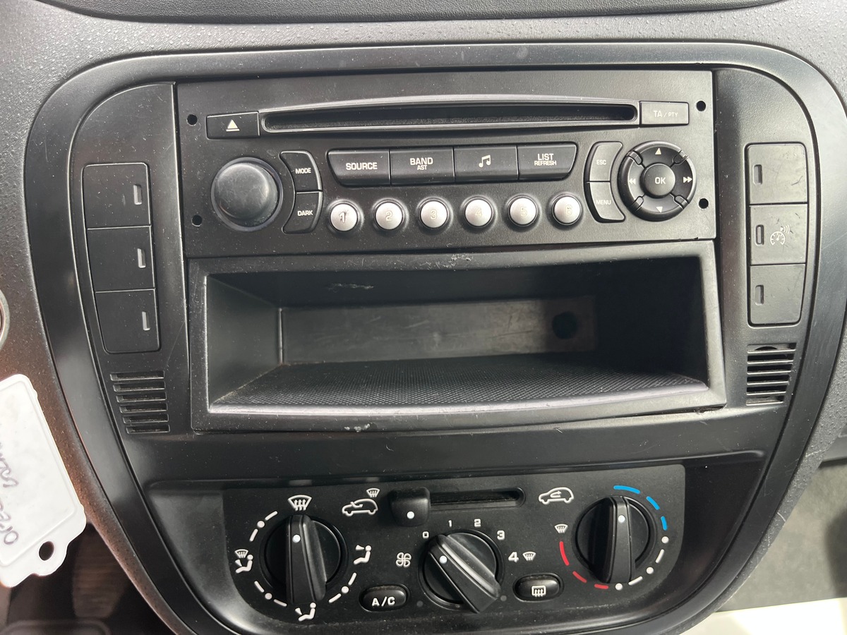 Citroën C2 1.1 i 60 ch FURIO