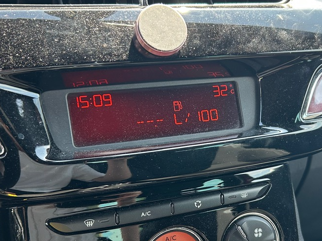 Citroën DS3 SoChic 1.6 hdi 92