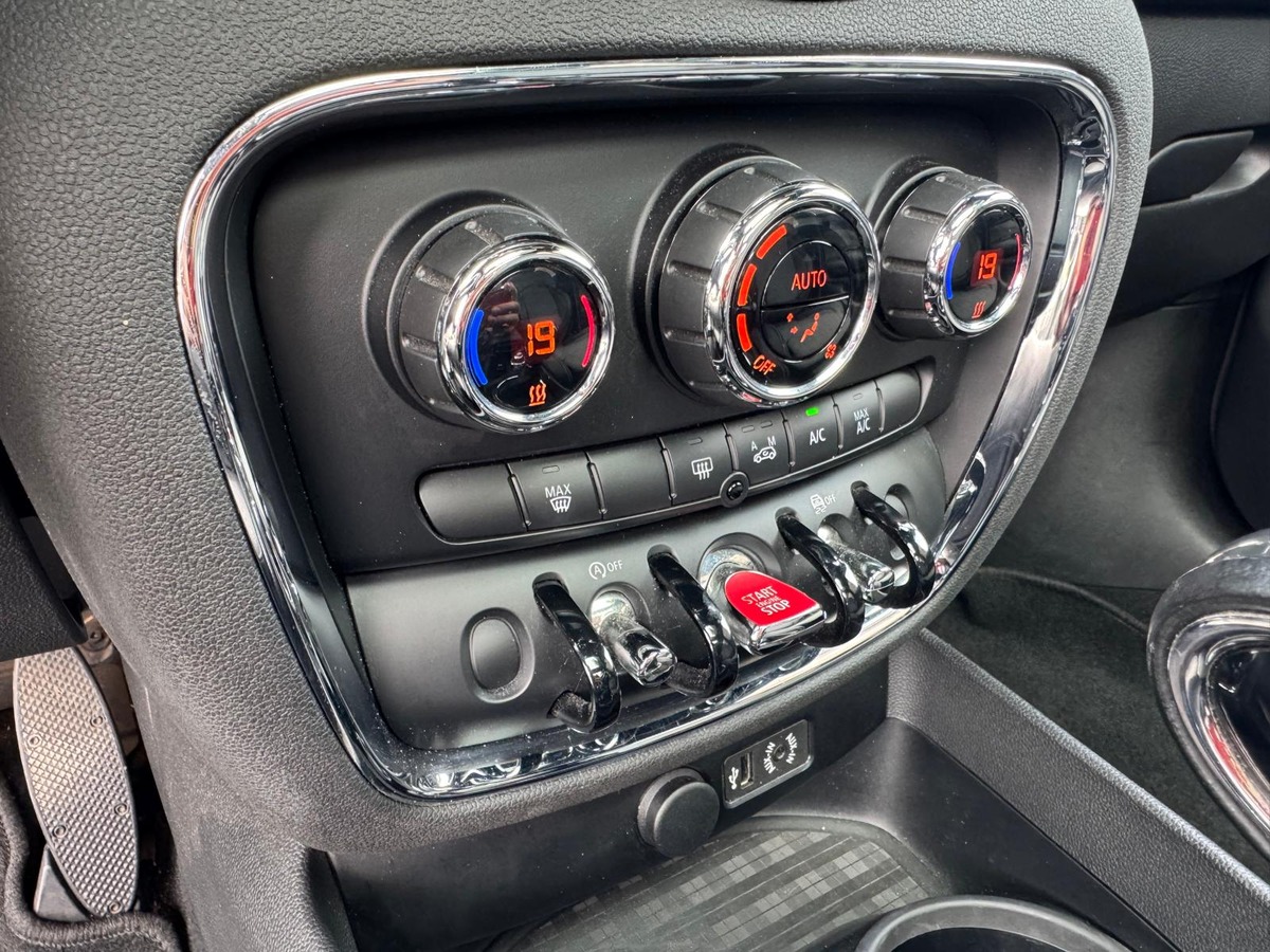 Mini Clubman One D 1.5d 116cv Hyde Park - boite automatique