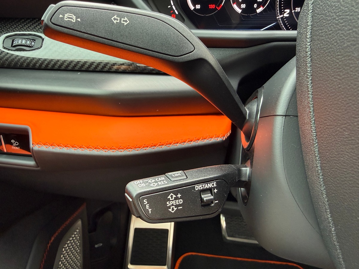 Lamborghini Urus 4.0 V8 800 CH SE / 1ERE MAIN / 14417 KMS