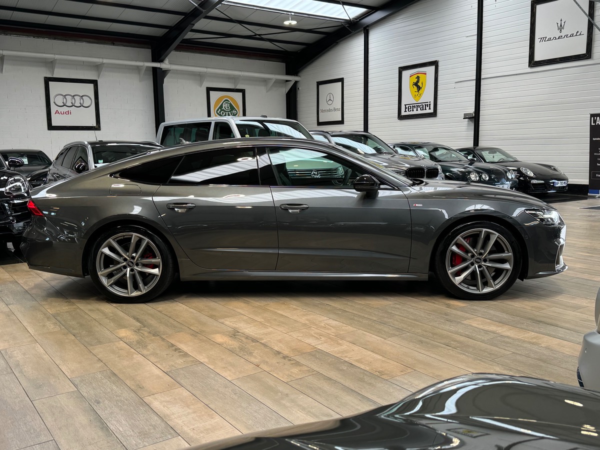 Audi A7 SPORTBACK 55 TFSIe 367CV COMPÉTITION QUATTRO  S-LINE Y