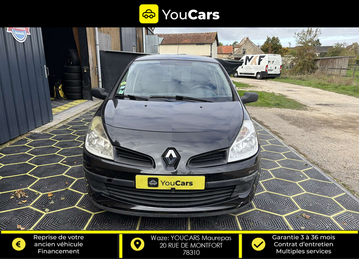 RENAULT Clio 3 III 5 Portes 1.2 i 75 cv IDEAL JEUNE PERMIS ENTRETIEN A JOUR