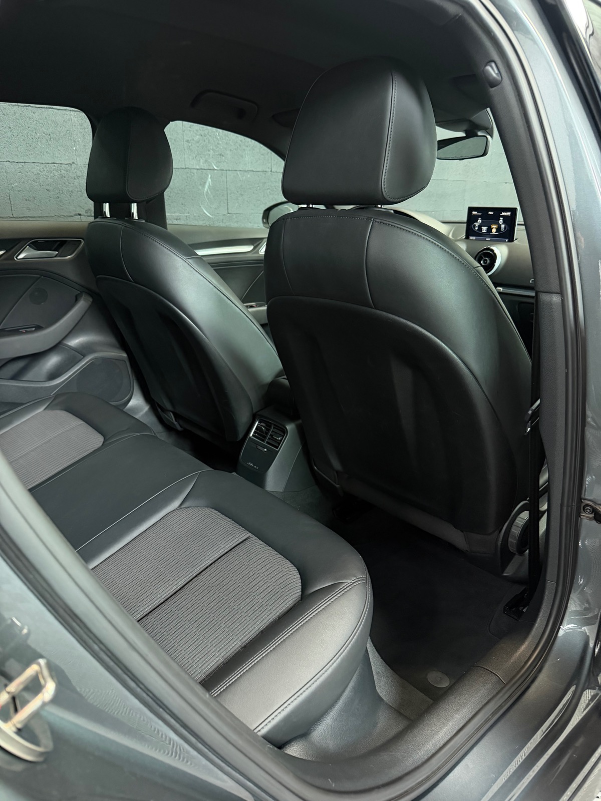 Audi A3 Sportback e-tron 1.4 TFSI 204 ch Ambition Luxe S tronic 6