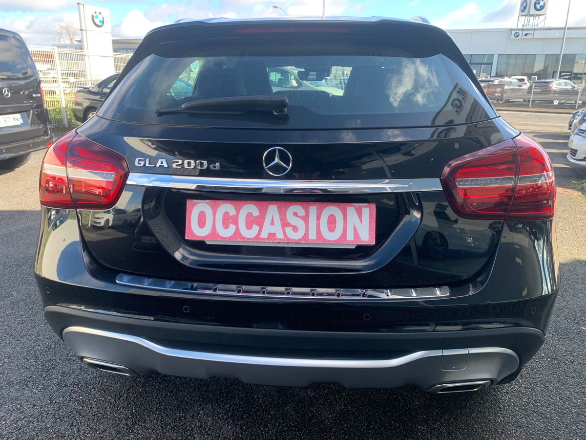 Mercedes-Benz GLA 136 | Sensation | Caméra recul | Régulateur vitesse | Siéges chauffants électrique