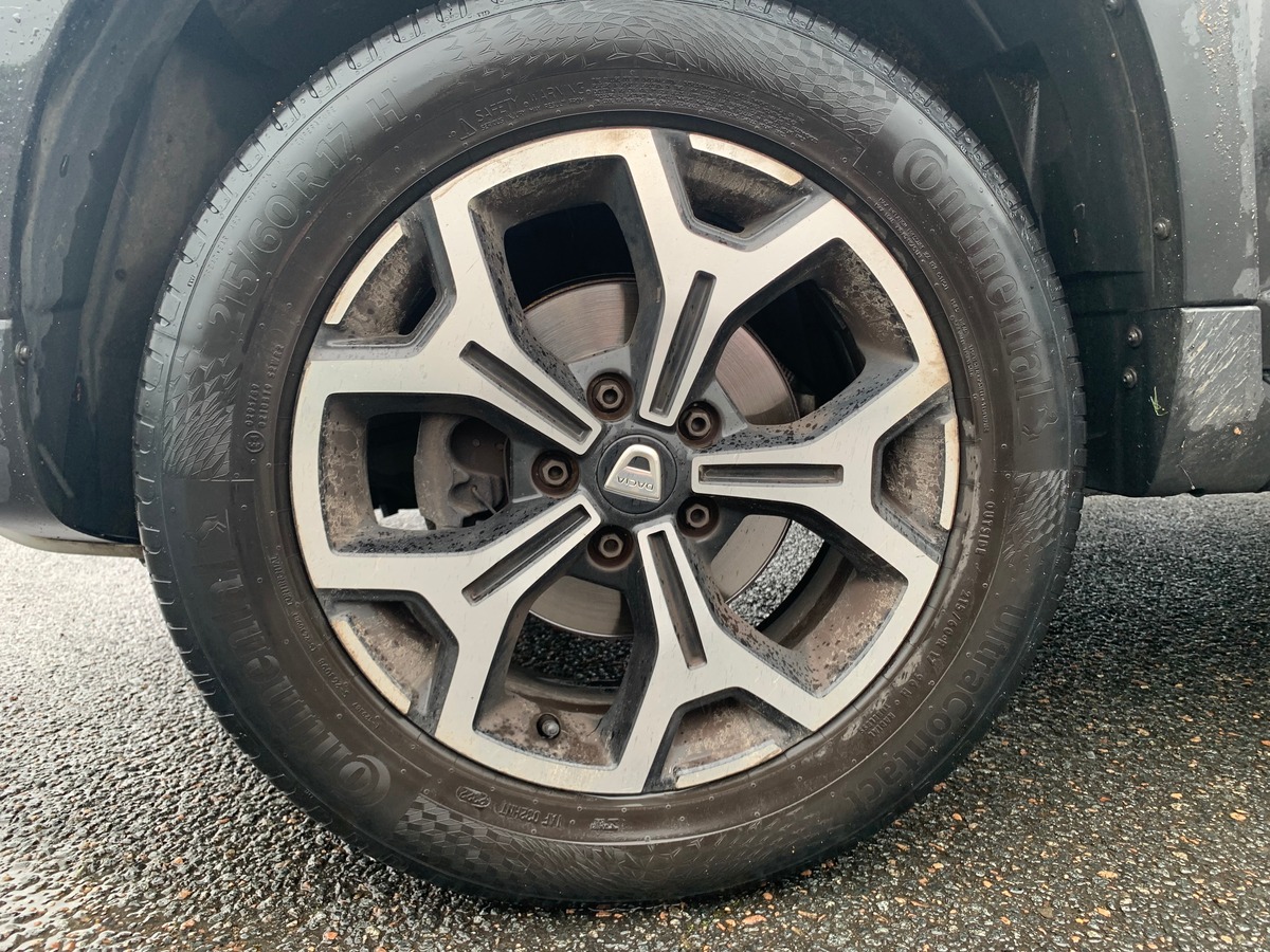 Dacia Duster 130 ch | Techroad | GPS | Régulateur de vitesse | Caméra de recul | Roue de secours