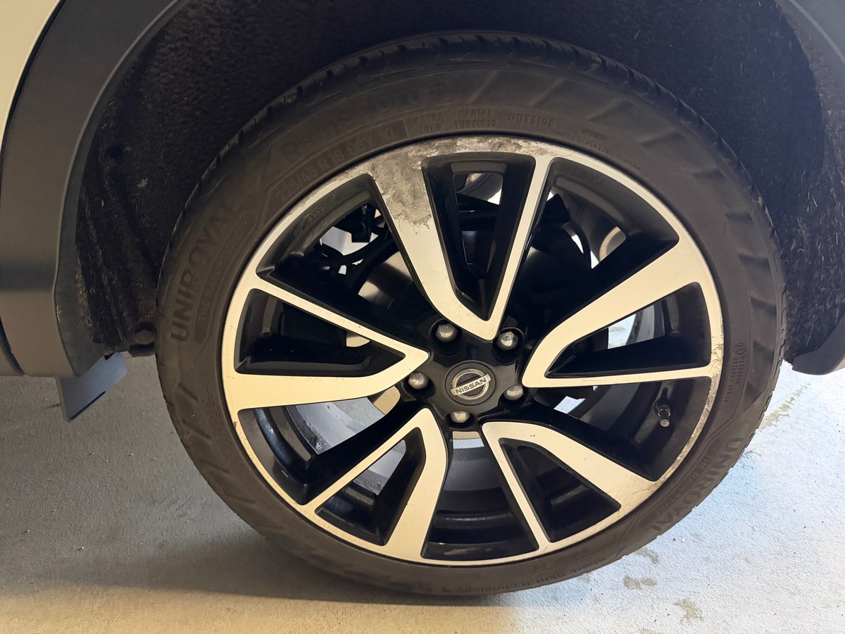 Nissan Qashqai Tekna 1.6 dci 130cv Moteur à chaîne / Caméra 360° / Sièges Av Chauffant