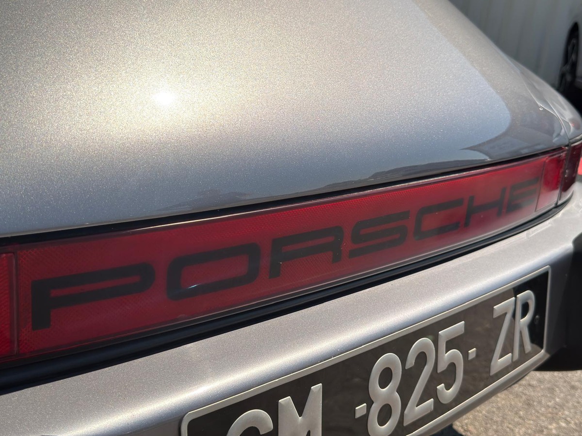 Porsche 911 SC 3.2 231ch Carrera