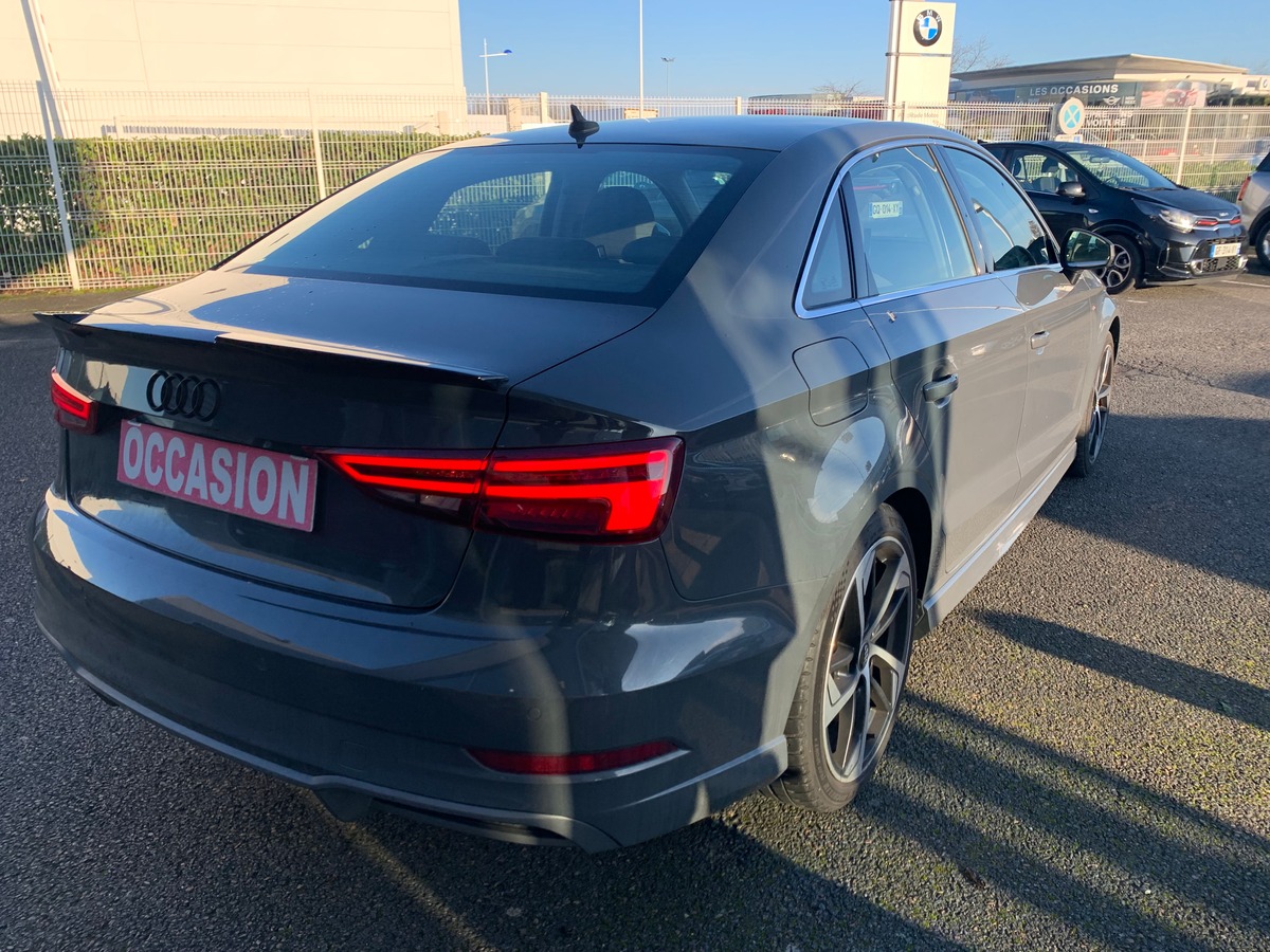 Audi A3 Berline 150 ch | Pack S-Line extérieur | Caméra recul | Clim automatique | Jantes Alu 18''