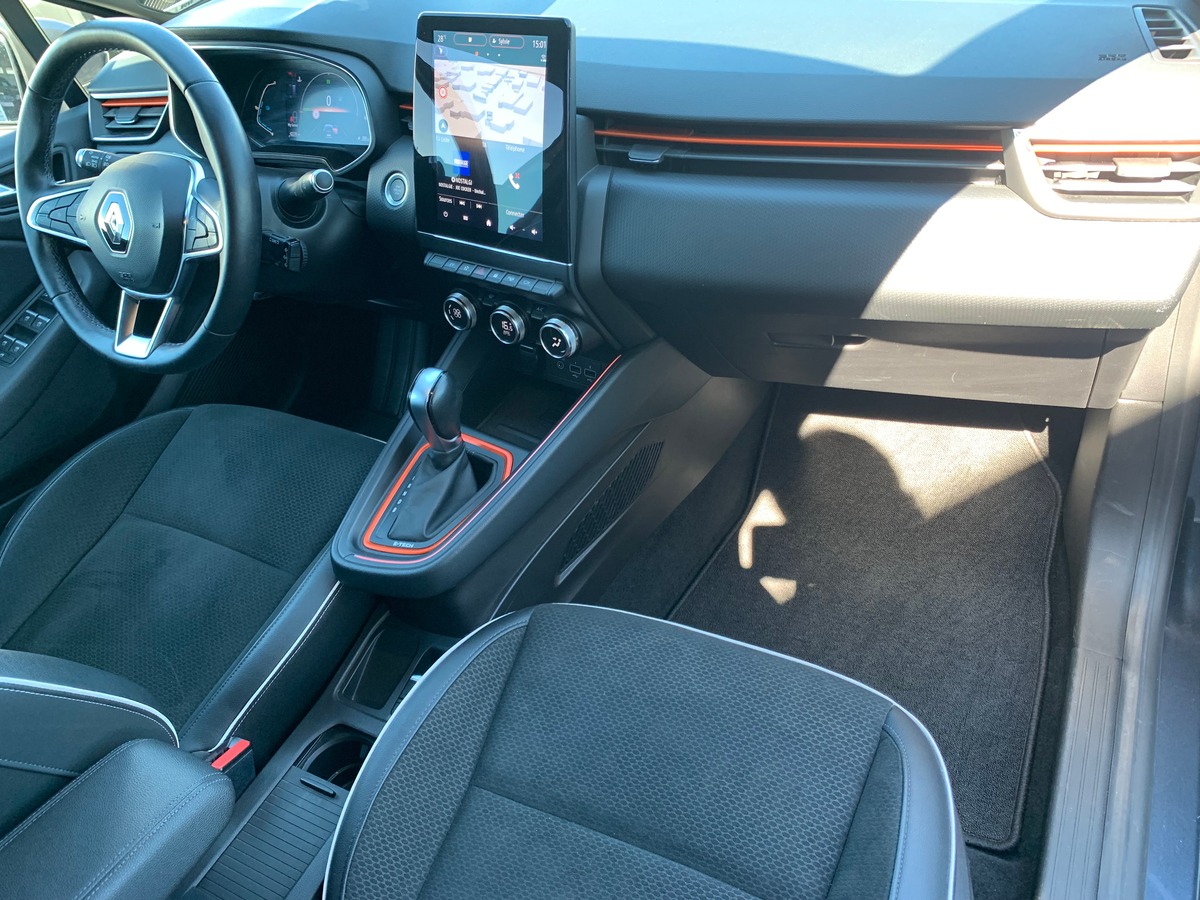 RENAULT Clio V 140 ch | HYBRID | Intens | Caméra 360° | Apple car Play | Régulateur vitesse | BOSE