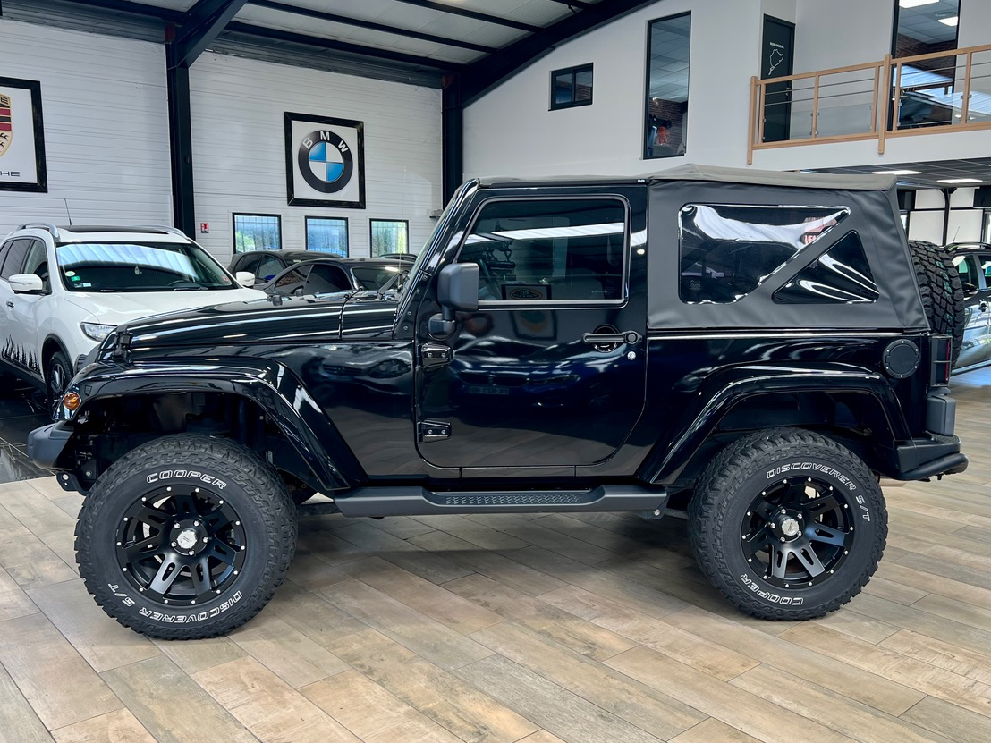 Jeep Wrangler JK 2.8 CRD 200 ch 4WD S&S SAHARA /Rugged Ridge/