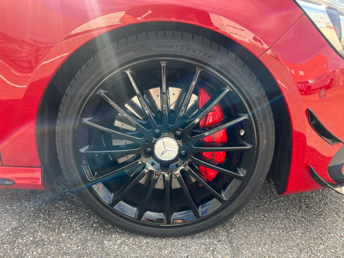 Mercedes-Benz CLA 45 AMG 381cv  4MATIC, SUIVI COMPLET MERCEDES, SIEGES CHAUFFANTS, HARMAN KARDON