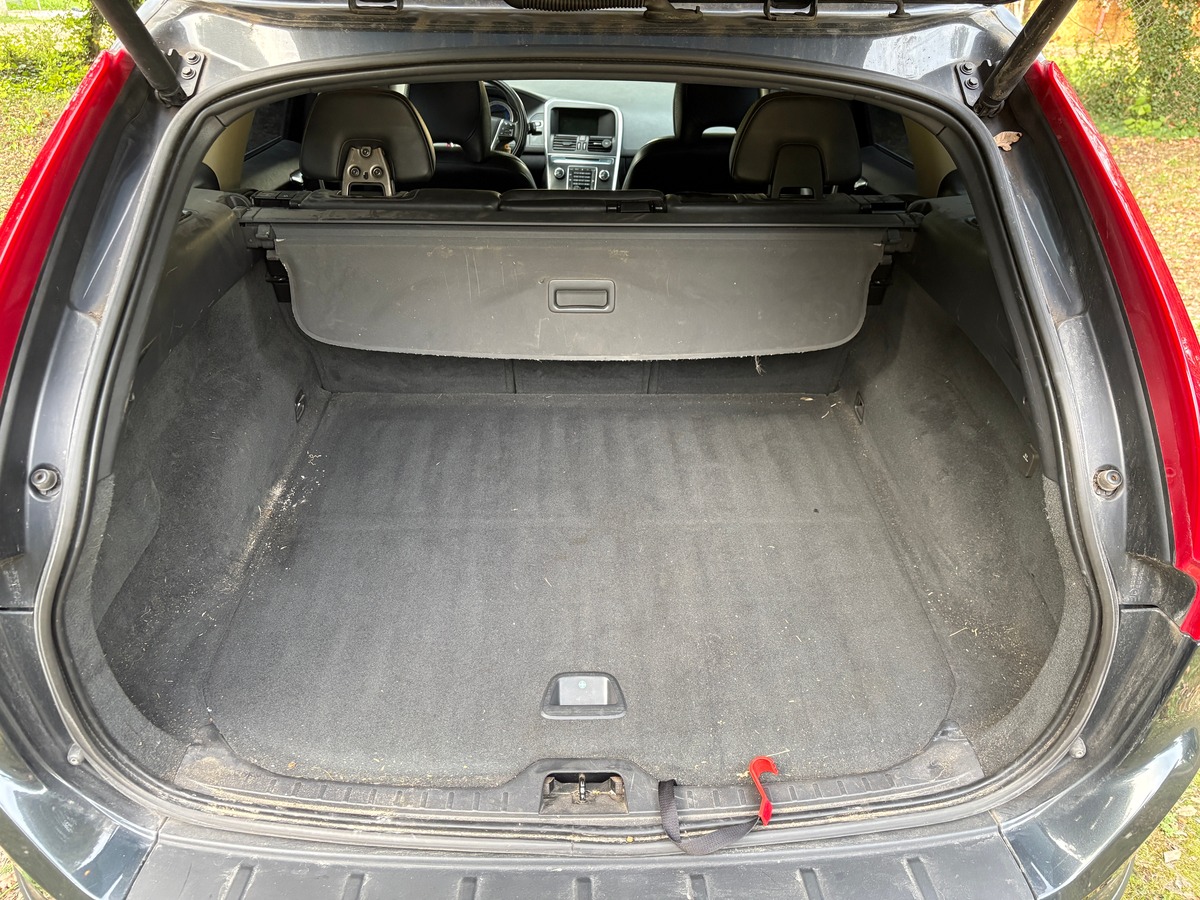 Volvo XC60 D4 163 ch R-DESIGN Geartronic