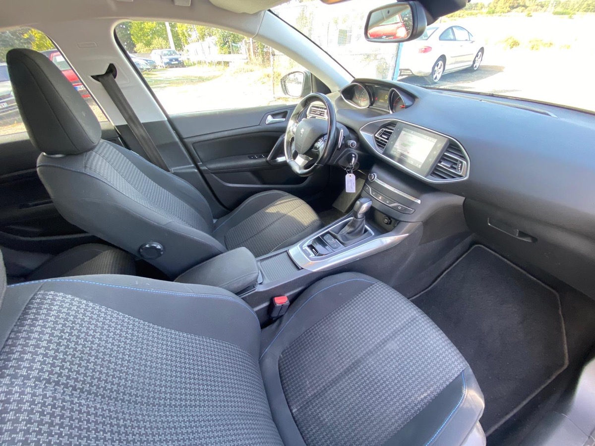 Peugeot 308 1.5 bluehdi 130cv boite auto