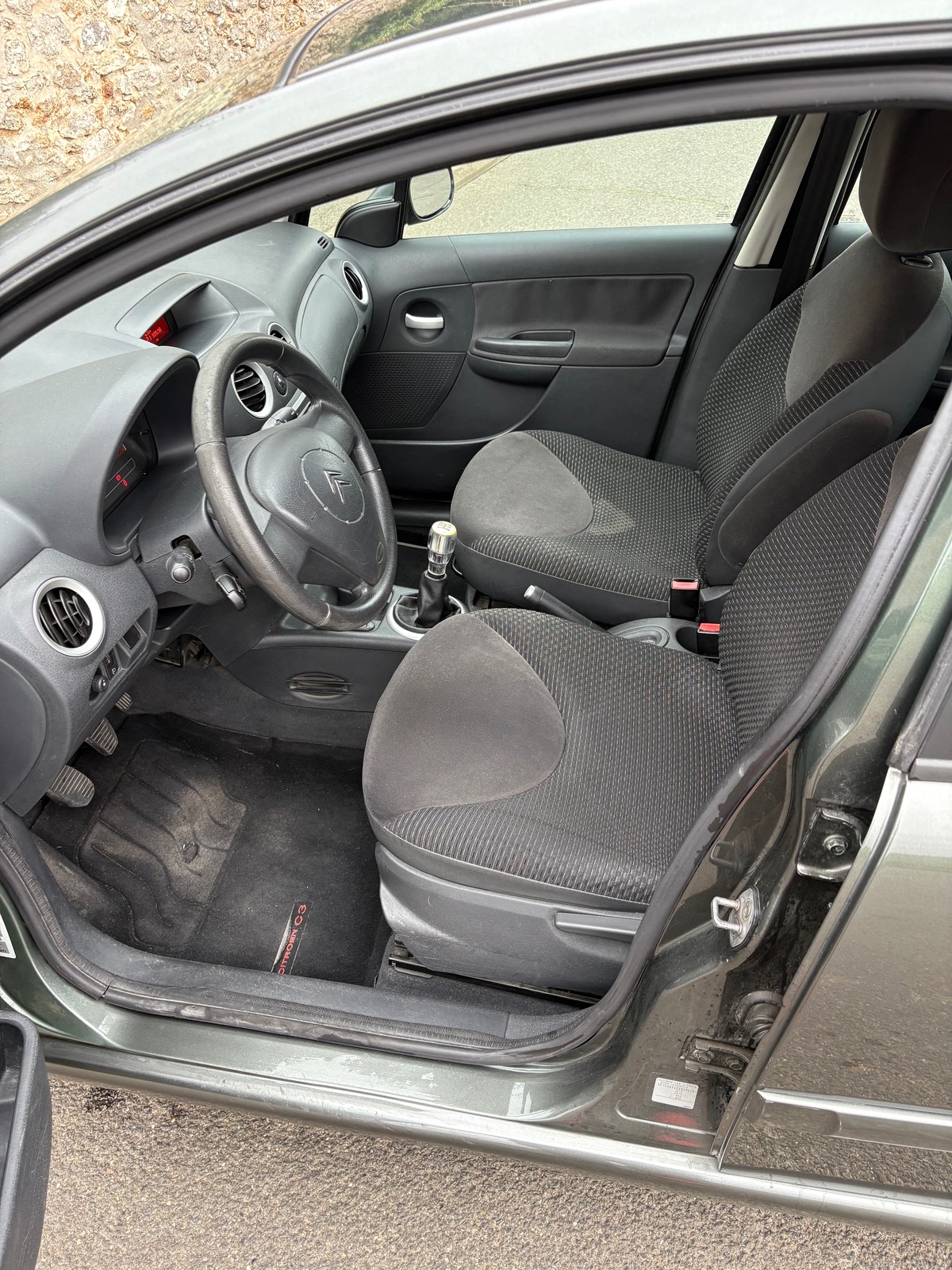 Citroën C3 AMBIANCE 1.4i 73CH