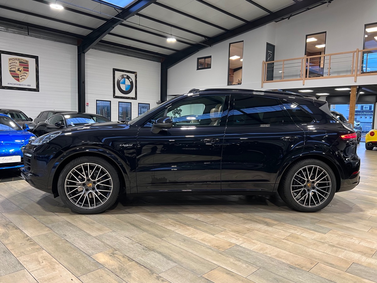 Porsche Cayenne E-HYBRID 3.0 V6 461CV TO/BOSE r