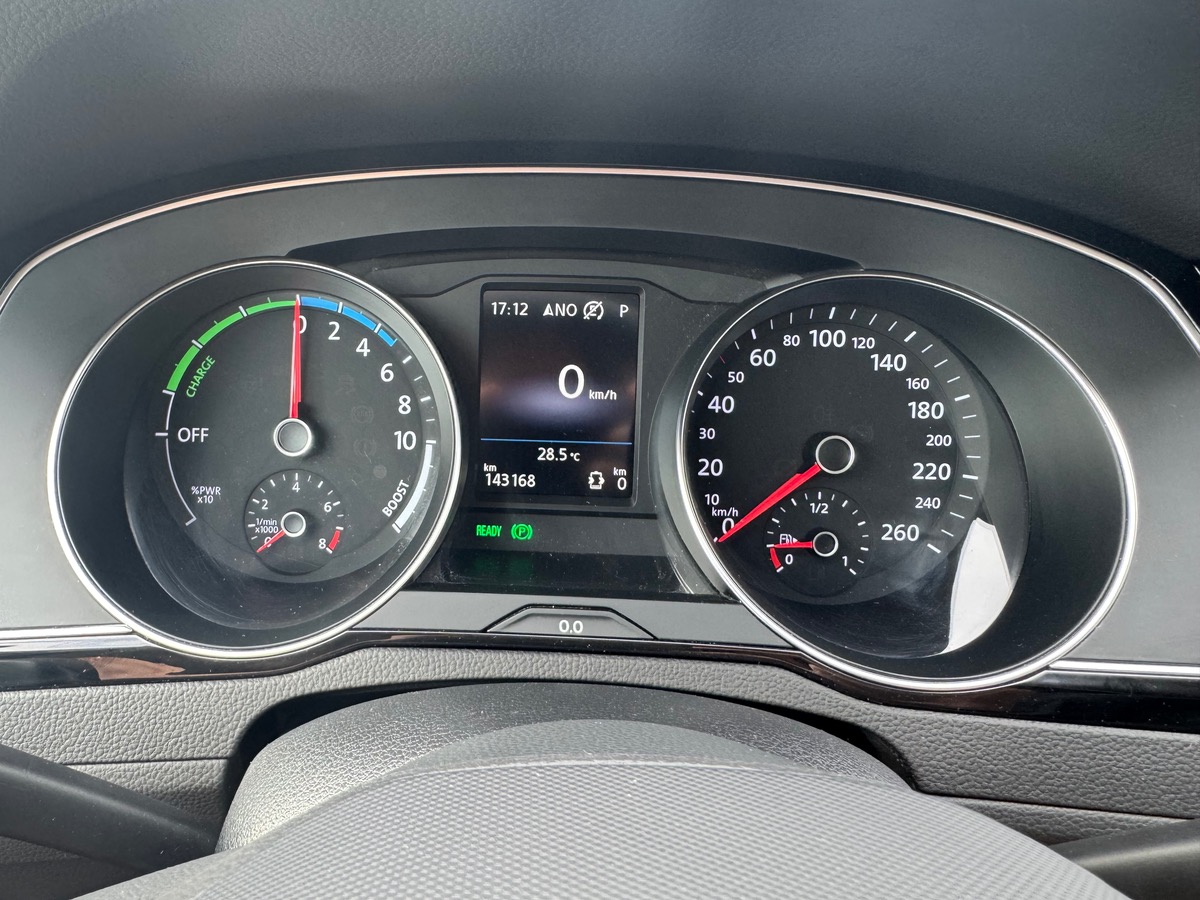Volkswagen Passat SW GTE 1.4 TSI 218 DSG6 HYBRID RECHARGEABLE