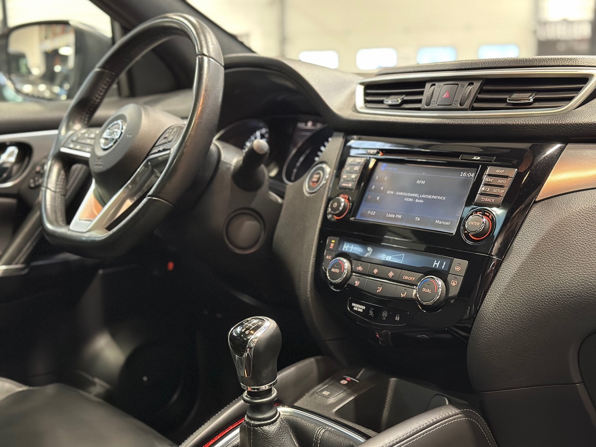 Nissan Qashqai II 1.2 DIG-T 115 ch Tekna +