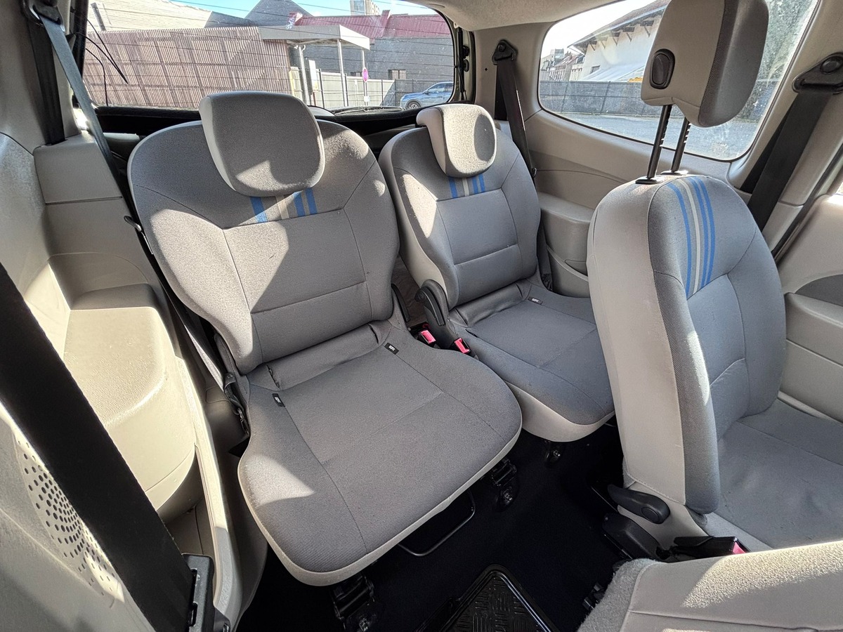 RENAULT Twingo 2 1.2i - Distribution OK - CT OK