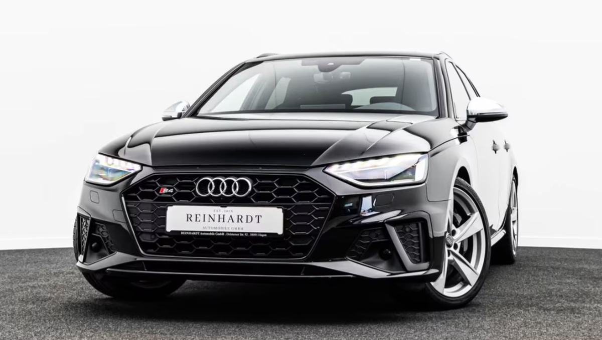 Audi S4 Avant V 3.0 TDI 341ch quattro tiptronic 8 Bang&Olufsen Toit ouvrant Attelage Feux matrix