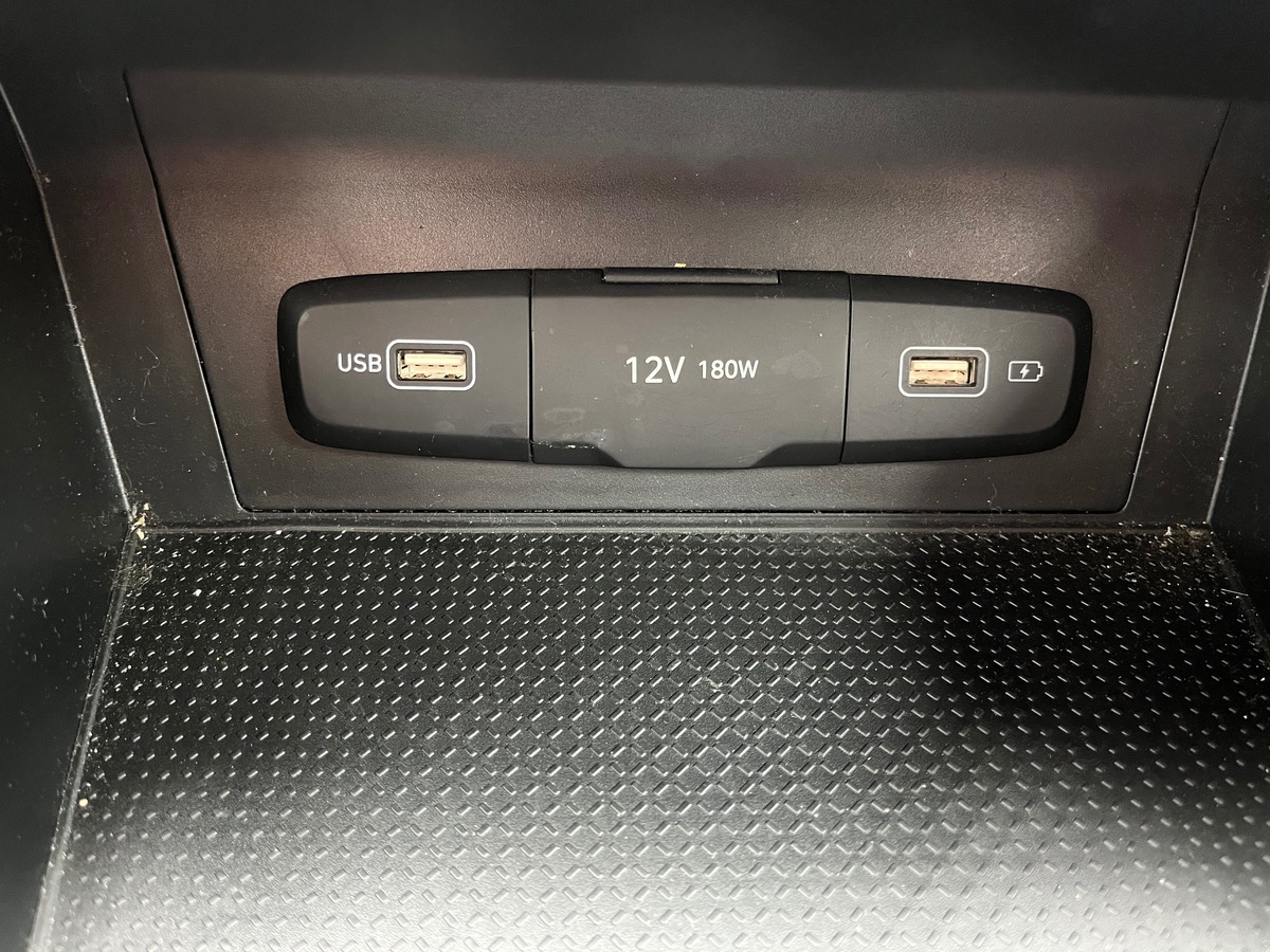 Hyundai Tucson 1.6 Hybrid 230 Intuitive, Suivi complet Hyundai, Attelage Amovible, CarPlay