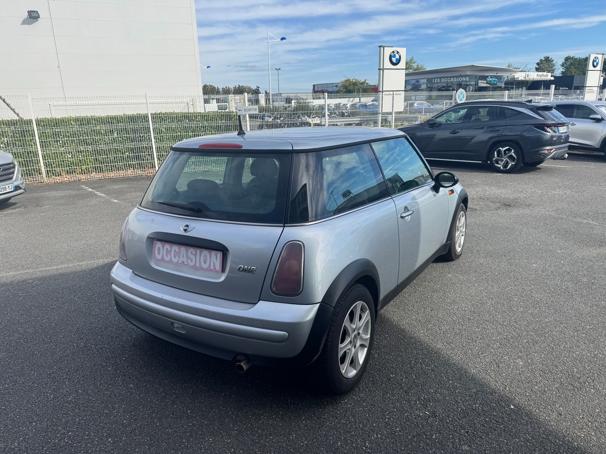 Mini Mini 90 ch | One | Vitres avant électriques | Direction assistée | Autoradio | Sellerie Tissus