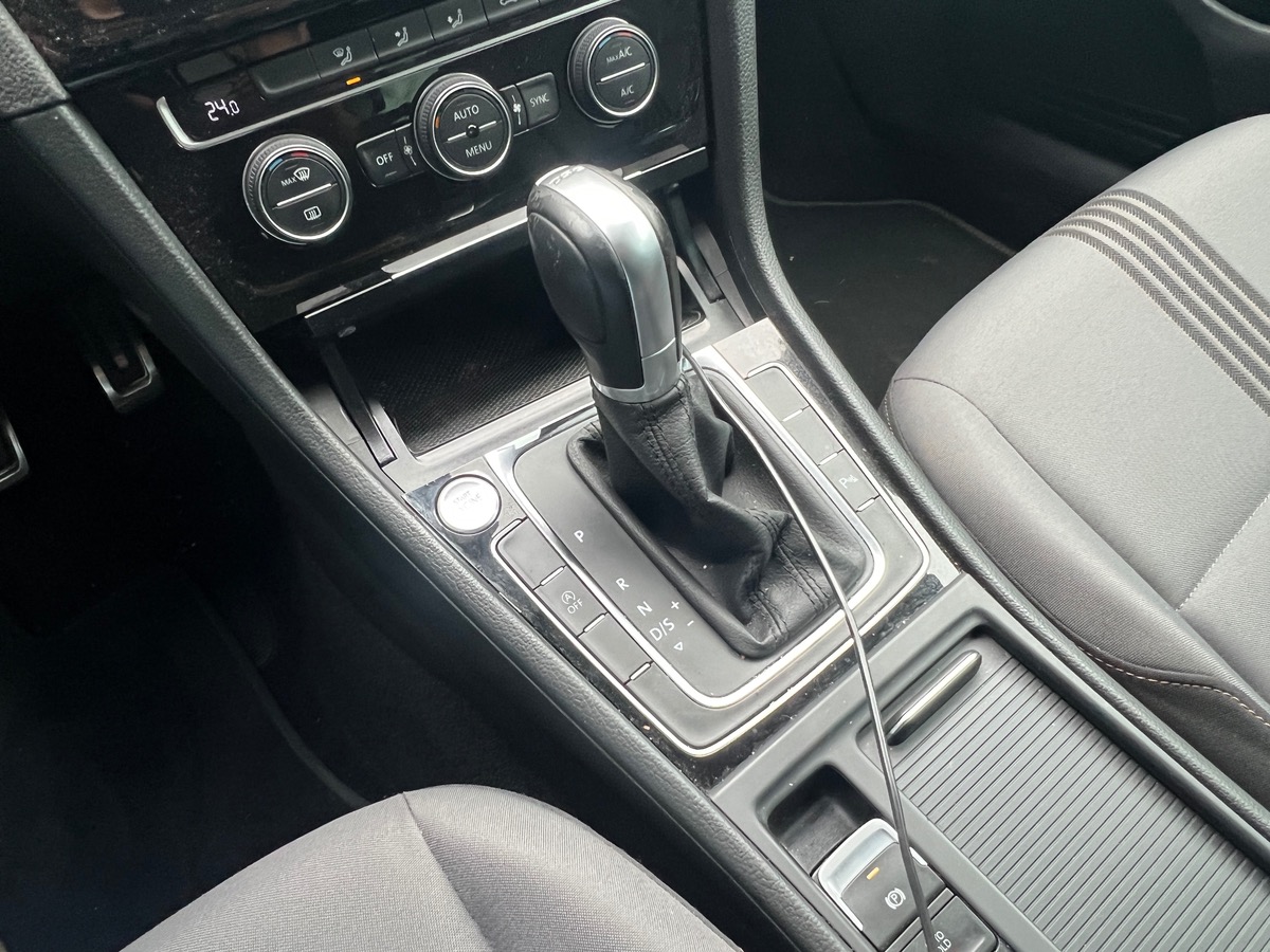 Volkswagen Golf VII Match 1.2 tsi 110 DSG7