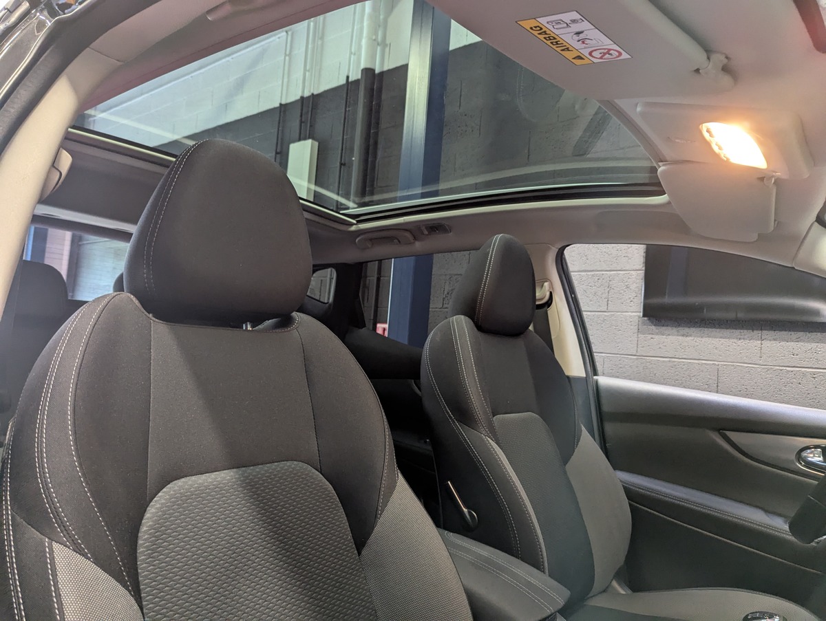Nissan Qashqai 1.2 dig TEKNA