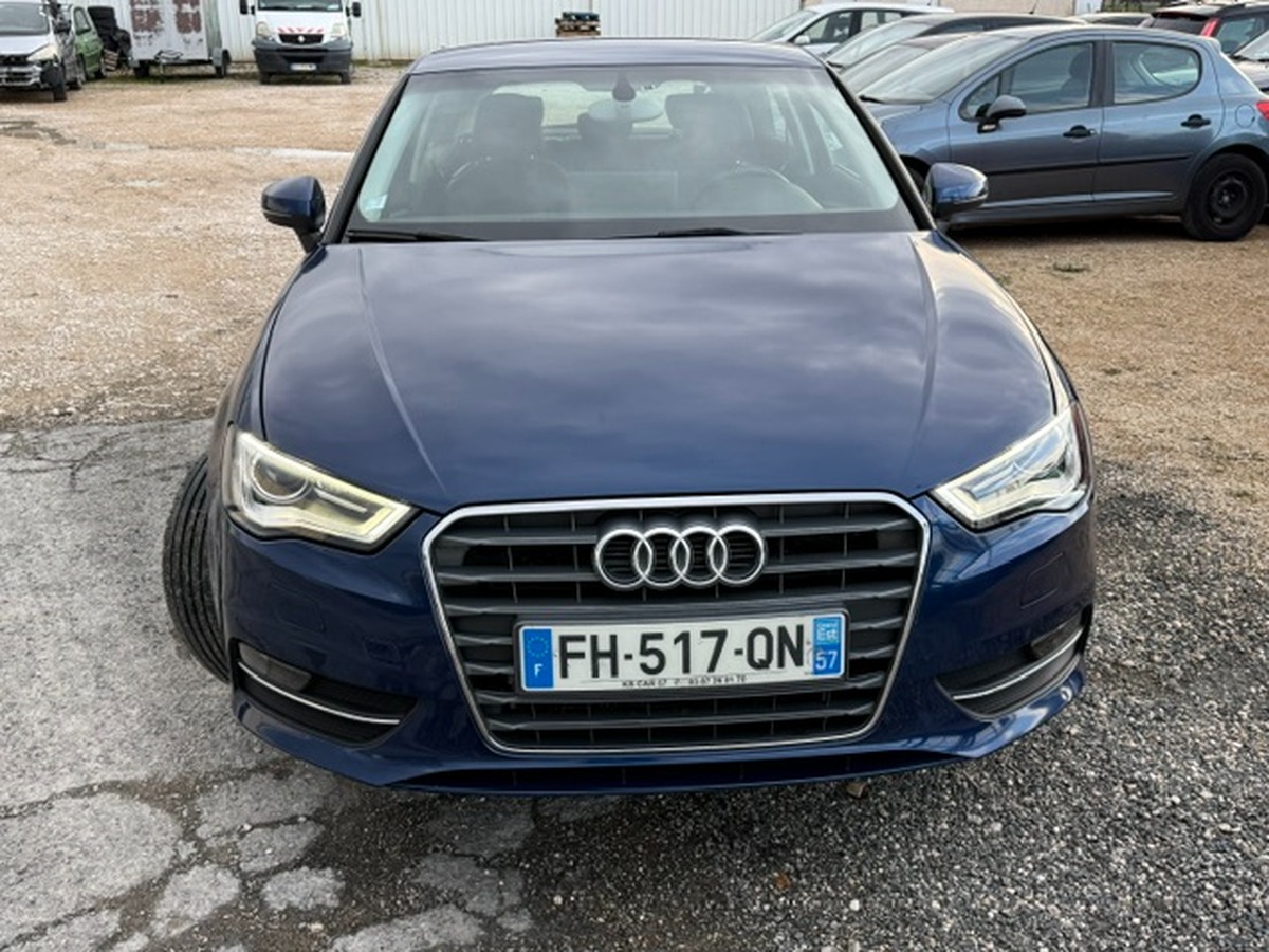 Audi A3 Sportback 1.8 TFSI 180 CH GPS/CARPLAY PARFAITE ETAT GARANTIE 12 MOIS