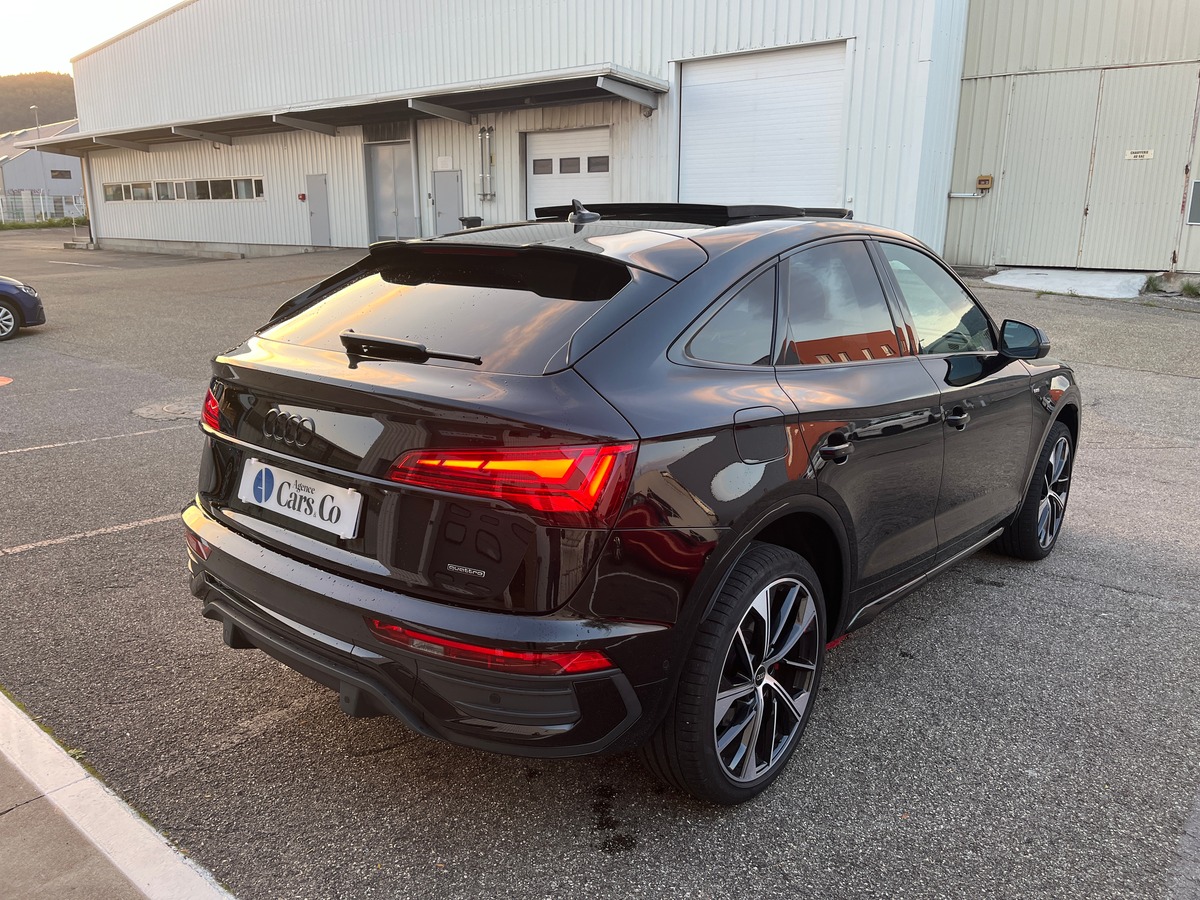 Audi Q5 Sportback 40 TDI 204ch QUATTRO S TRONIC 7 Sline, TOIT OUVRANT, SIEGES CHAUFFANT, MATRIX LED