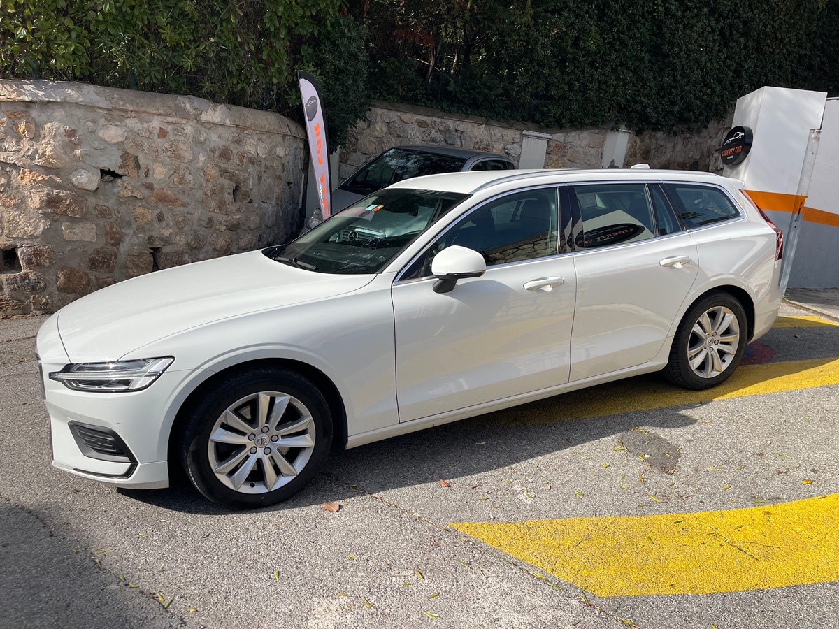 Volvo V60 2.0 D4 190 CV / Phase 2 / Business / Caméra / CarPlay / Jantes