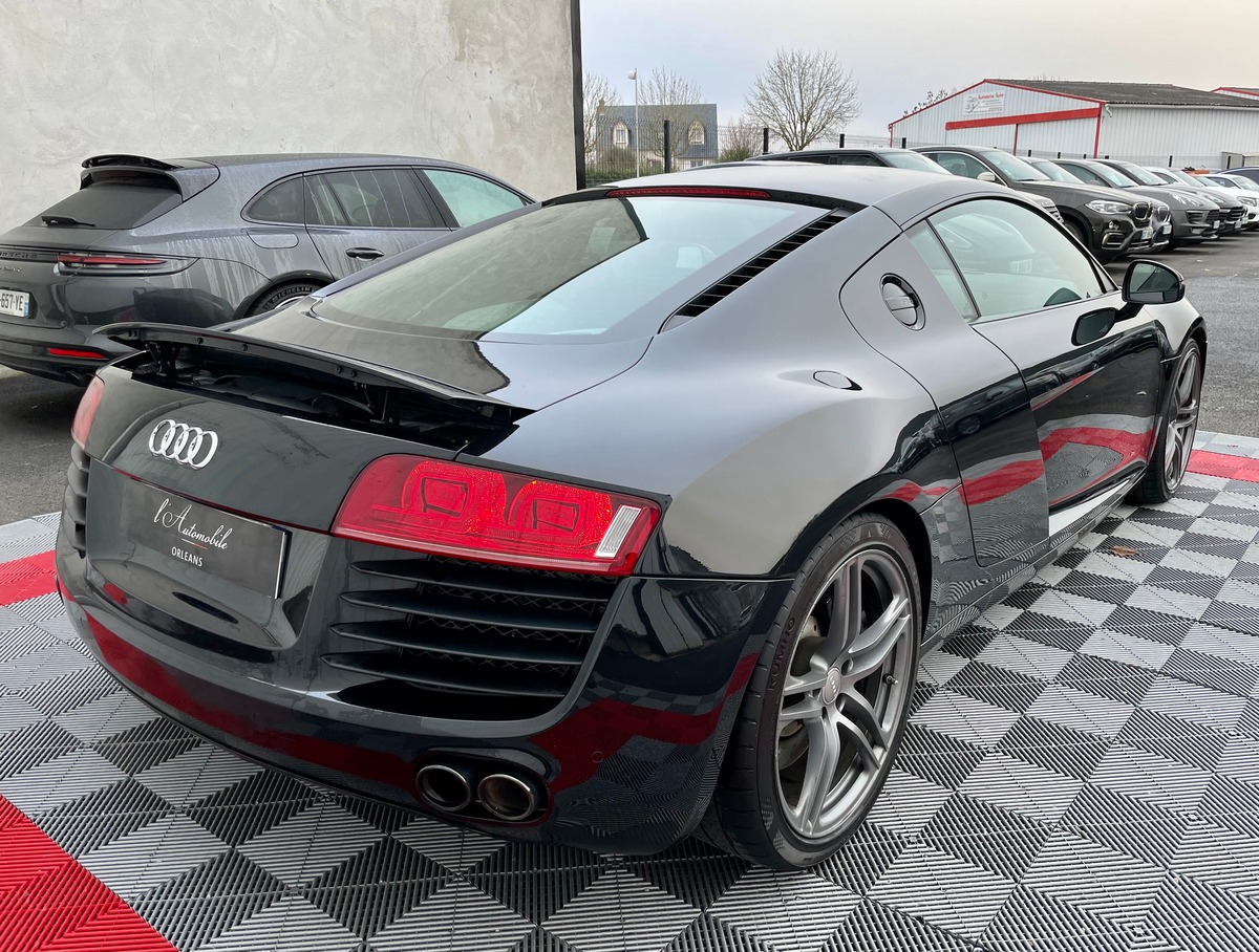 Audi R8 V8 4.2 430 Quattro R-Tronic 6 Carbon f