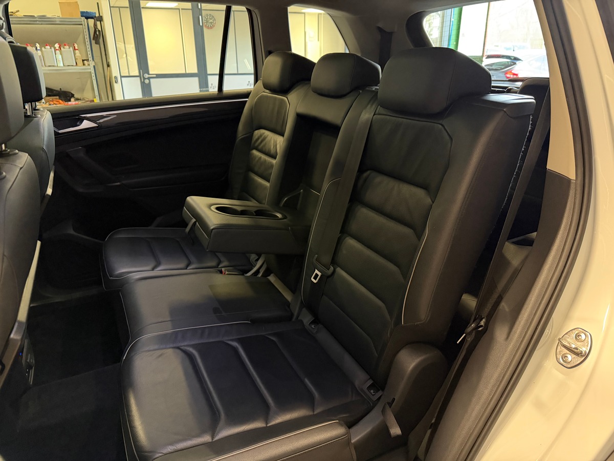 Volkswagen Tiguan ALLSPACE 2.0 tdi 4 MOTION CARAT FULL CockPit / Toit Panoramique Ouvrant