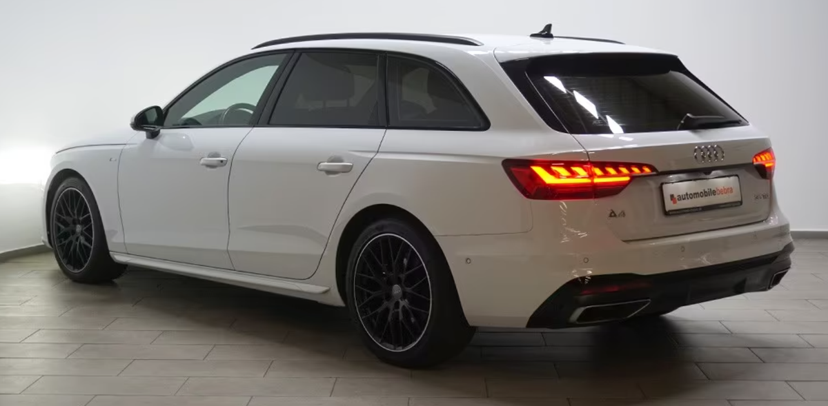 Audi A4 Avant V 35 TDI 163ch S line S tronic 7/Toit ouvrant/Matrix/Caméra