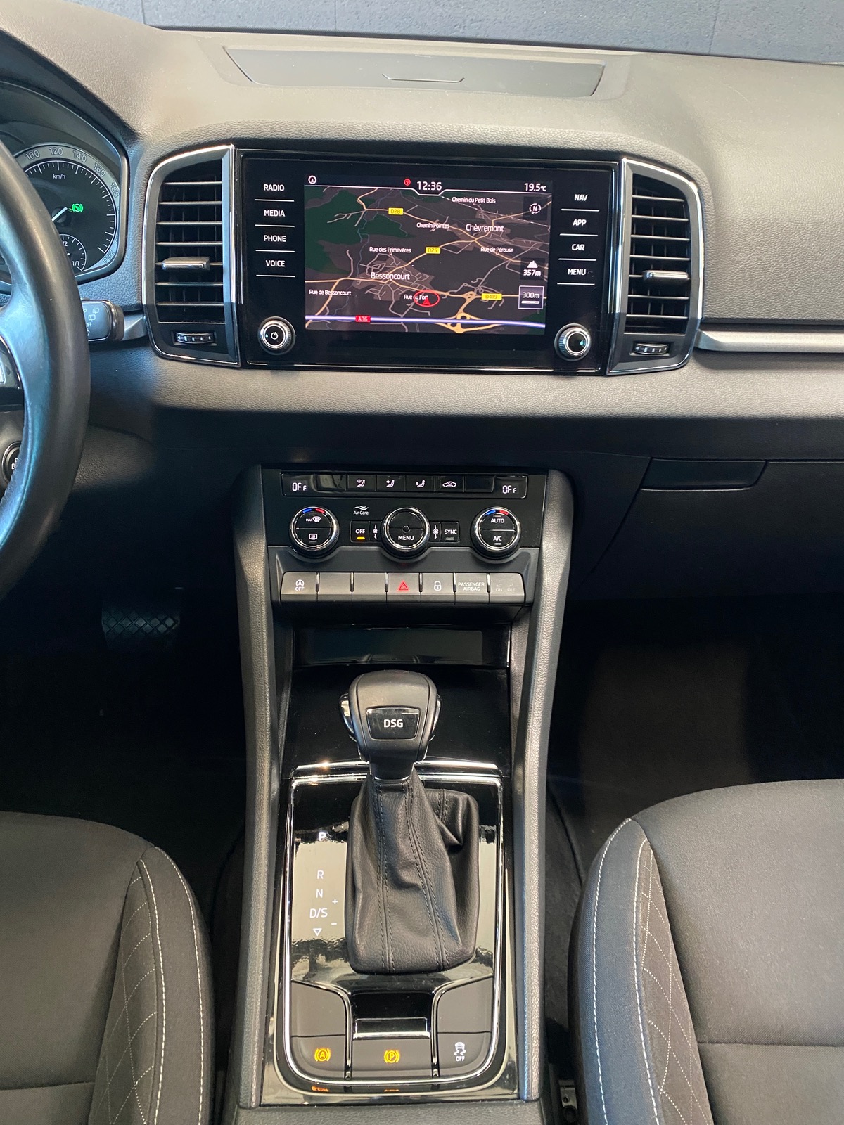 Skoda Karoq 1.5 TSI 150 ACT BUSINESS DSG7