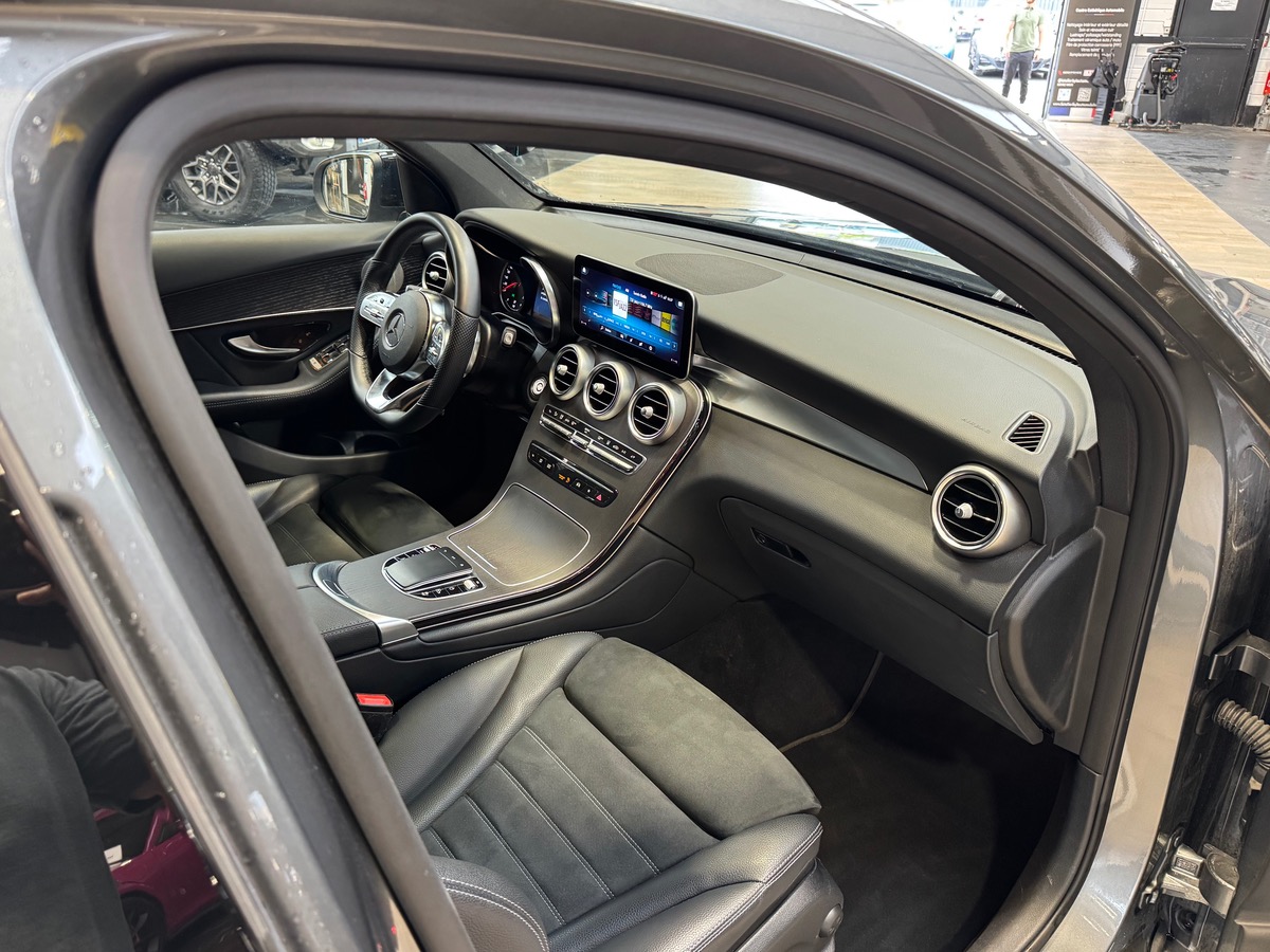 Mercedes Benz GLC COUPE 300E 9G-TRONIC AMG LINE 320CV 1°MAIN TO/BURMESTER/CARPLAY