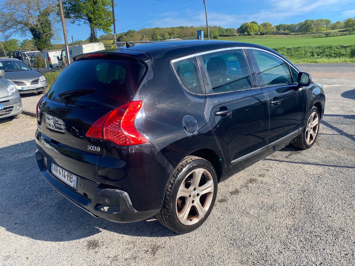 Peugeot 3008 1.6 hdi 110cv Feline