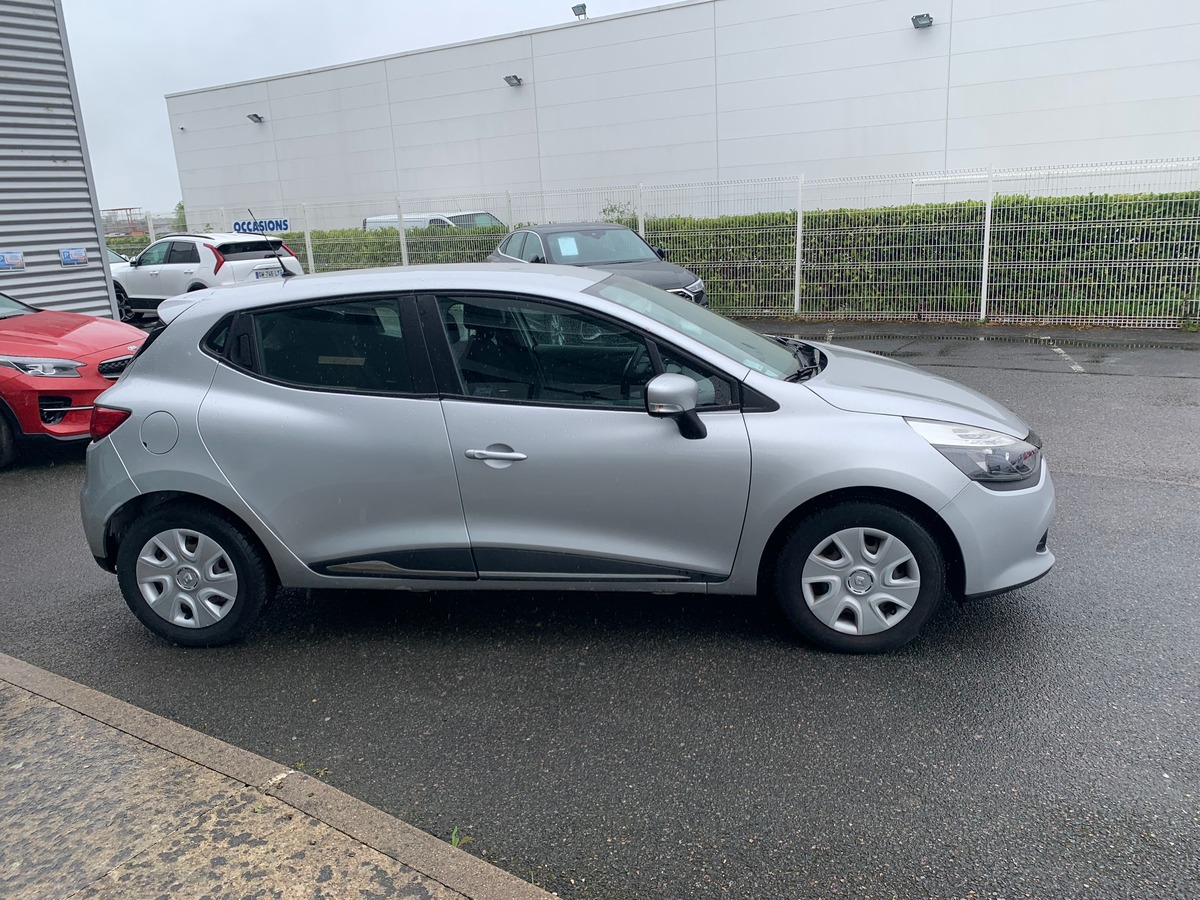 RENAULT Clio IV 75 ch | Régulateur de vitesse | Bluetooth | Kit de distribution changé chez RENAULT