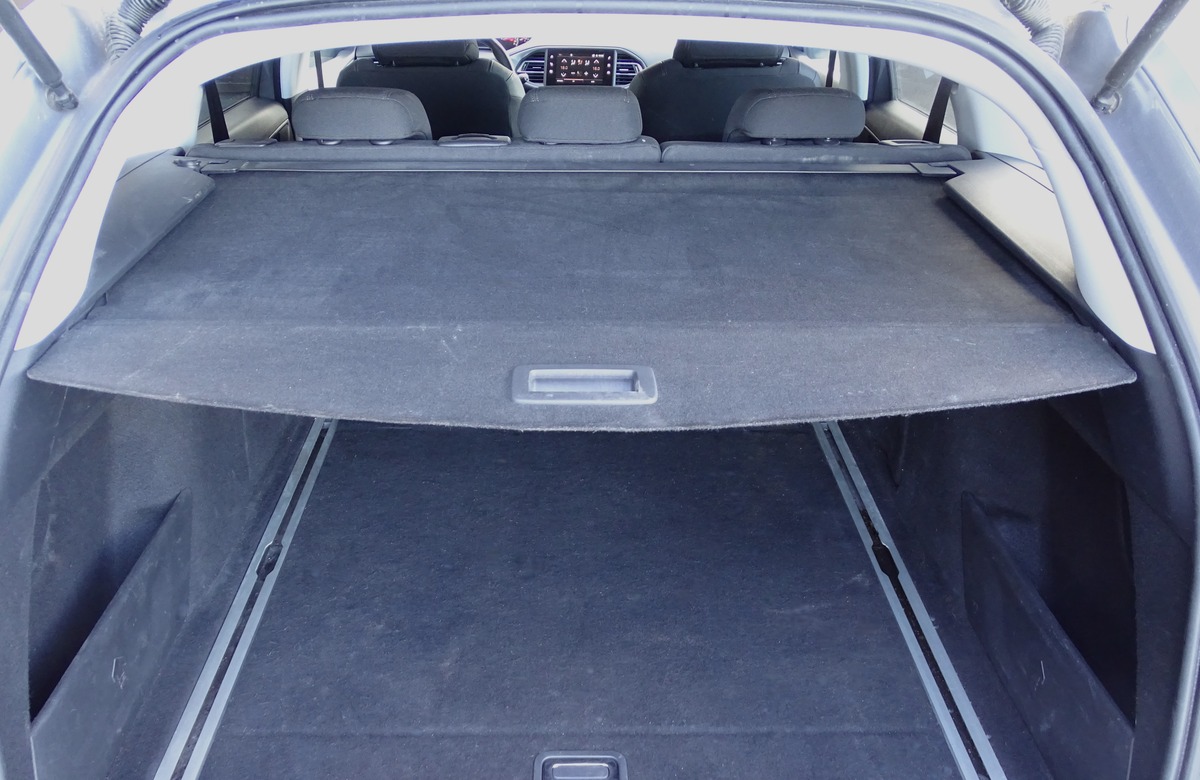 Peugeot 308 SW GENERATION-II SW 130 Ch ALLURE EAT BVA ( DISTRIBUTION OK / CARPLAY )