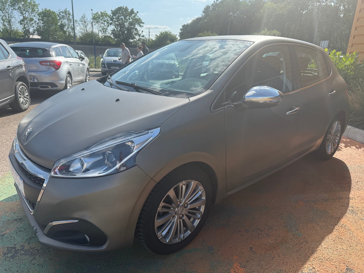 Peugeot 208 1.6 BLUEHDI 100 CH