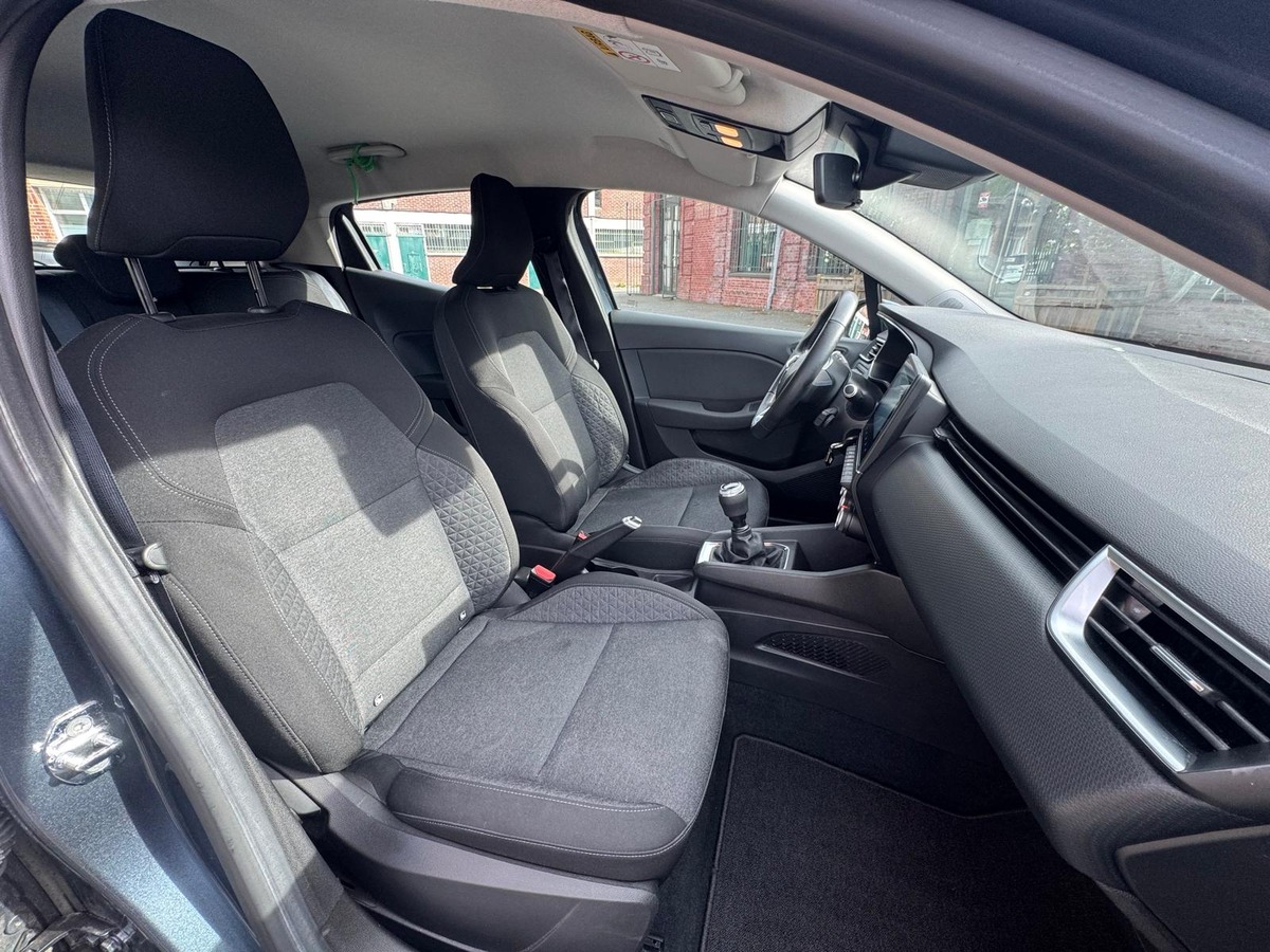 RENAULT Clio V ZEN 1.0 tce 100CV - Deuxième main